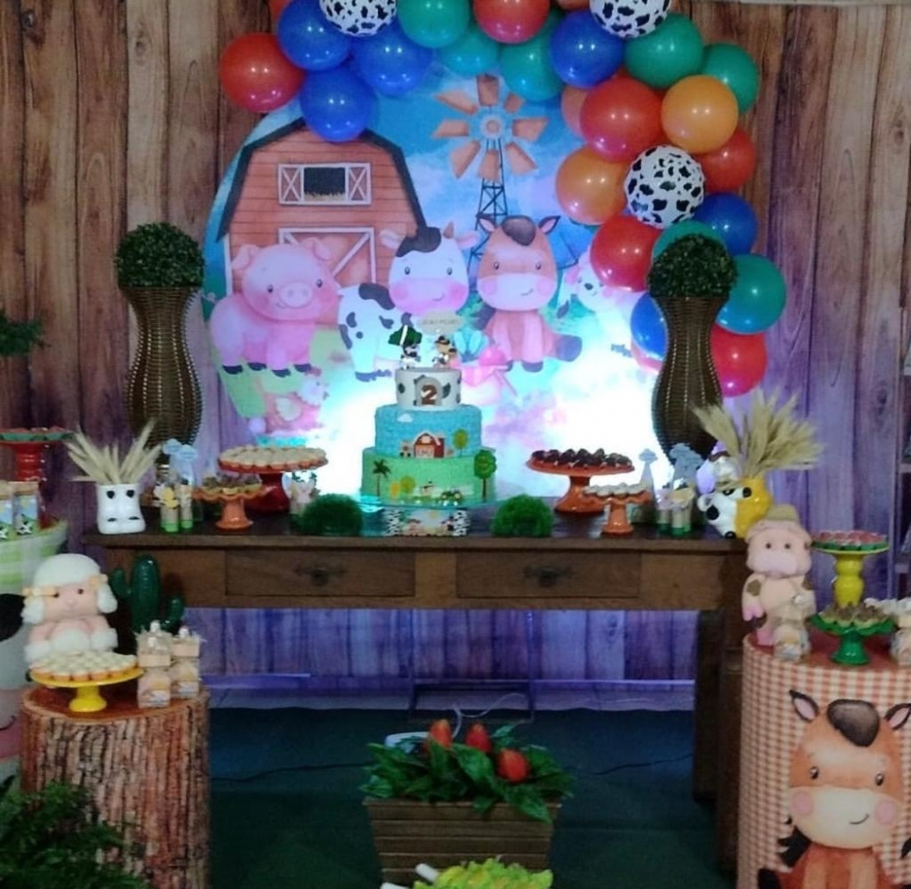 Foto de Favo de Mel Decoração e Buffet