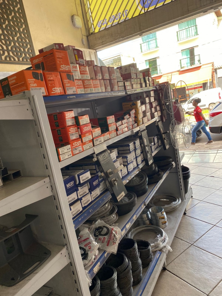 Foto de Parafer Ferragens e Ferramentas