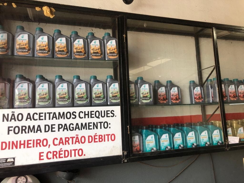 Foto de Pneus e Auto Peças Dois Irmãos