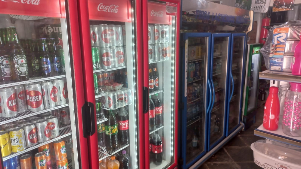 Foto de Comercial Ponto Final