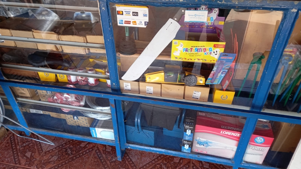Foto de Comercial Unilar