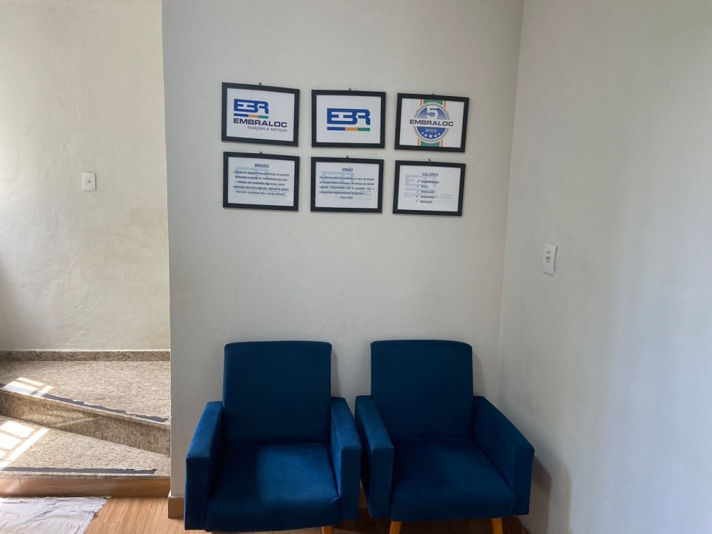 Foto de Embraloc Locações e Serviços