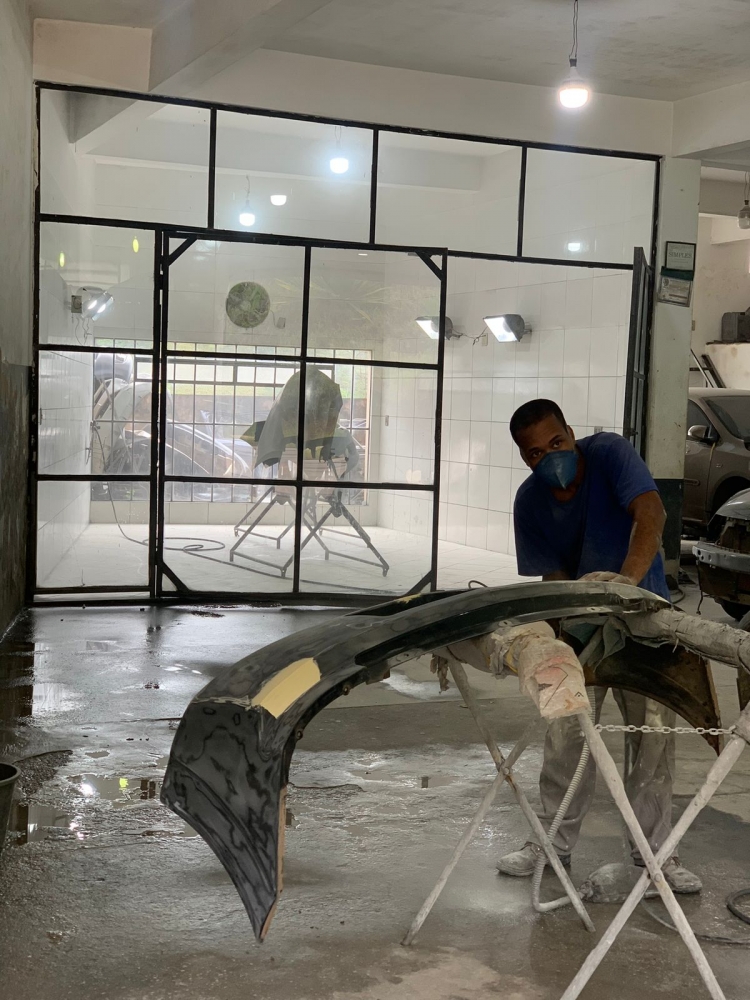 Foto de Lanternagem e Pintura Tete
