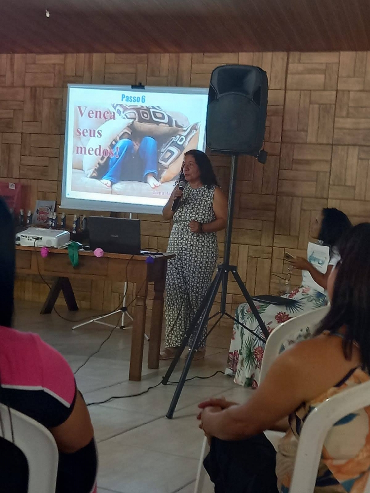 Foto de Lana Amaral Palestras e Treinamentos