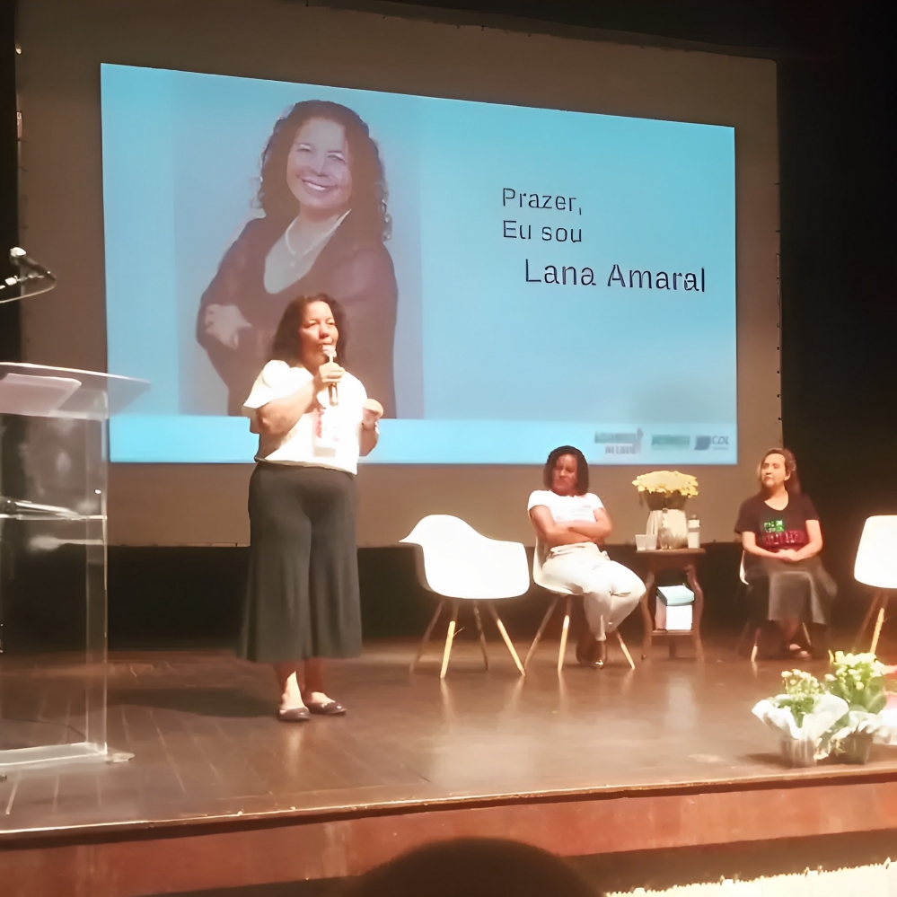 Foto de Lana Amaral Palestras e Treinamentos