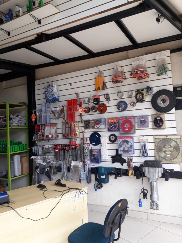 Foto de Essencial Locadora de Equipamentos